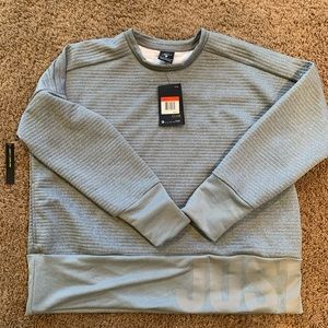 NIKE DRI-FIT Gray Women’s crew Sz. Large
